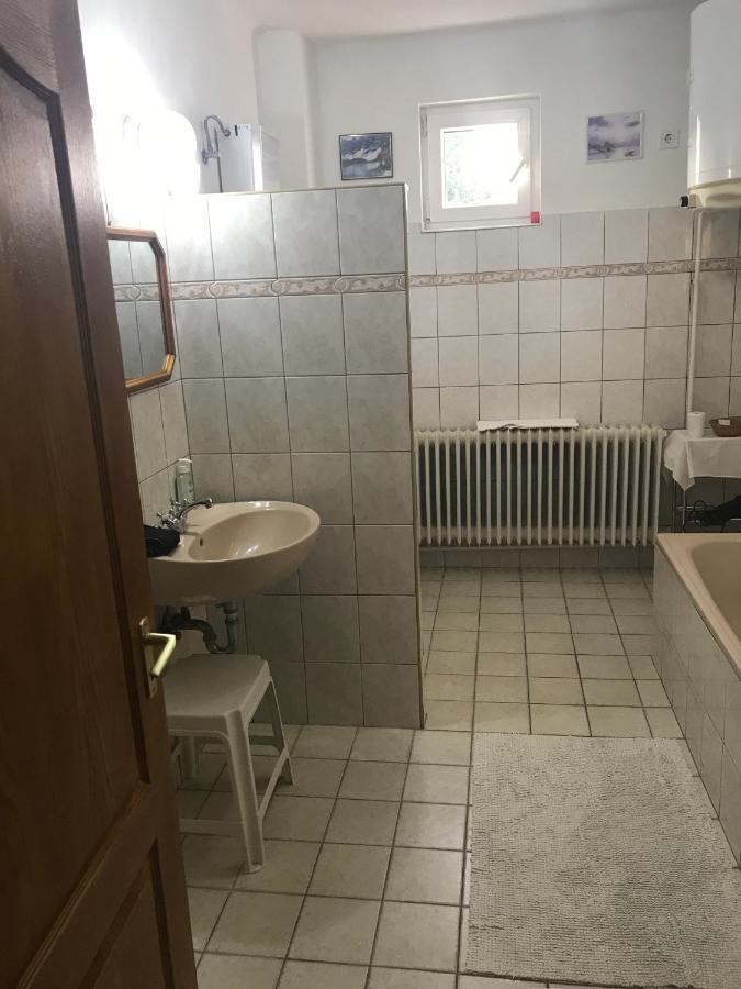 Hiv-Lak Apartman Eger Zewnętrze zdjęcie